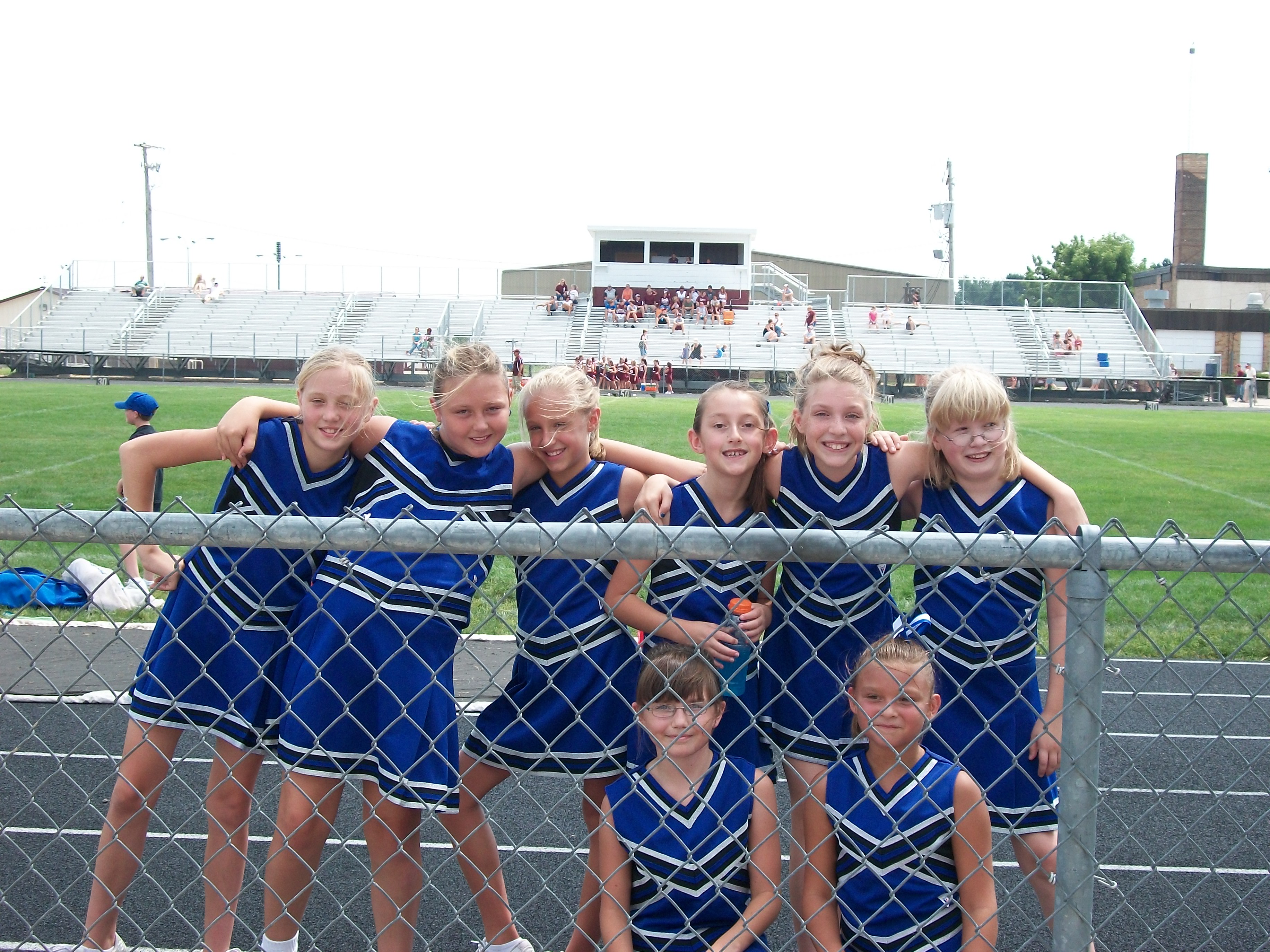 cheer1.jpg